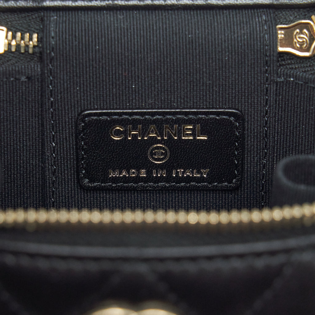 CHANEL 22P TOP HANDLE MINI VANITY WITH CHAIN WITH MIRROR INSIDE LAMBSKIN BLACK LGHW