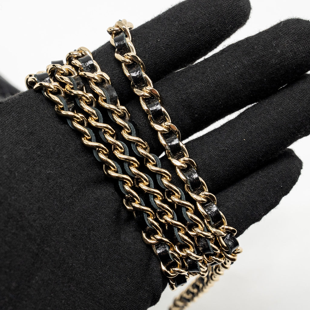 CHANEL 24C MINI 31 CLUTCH WITH CHAIN SHINY CALFSKIN BLACK LGHW (MICROCHIP)