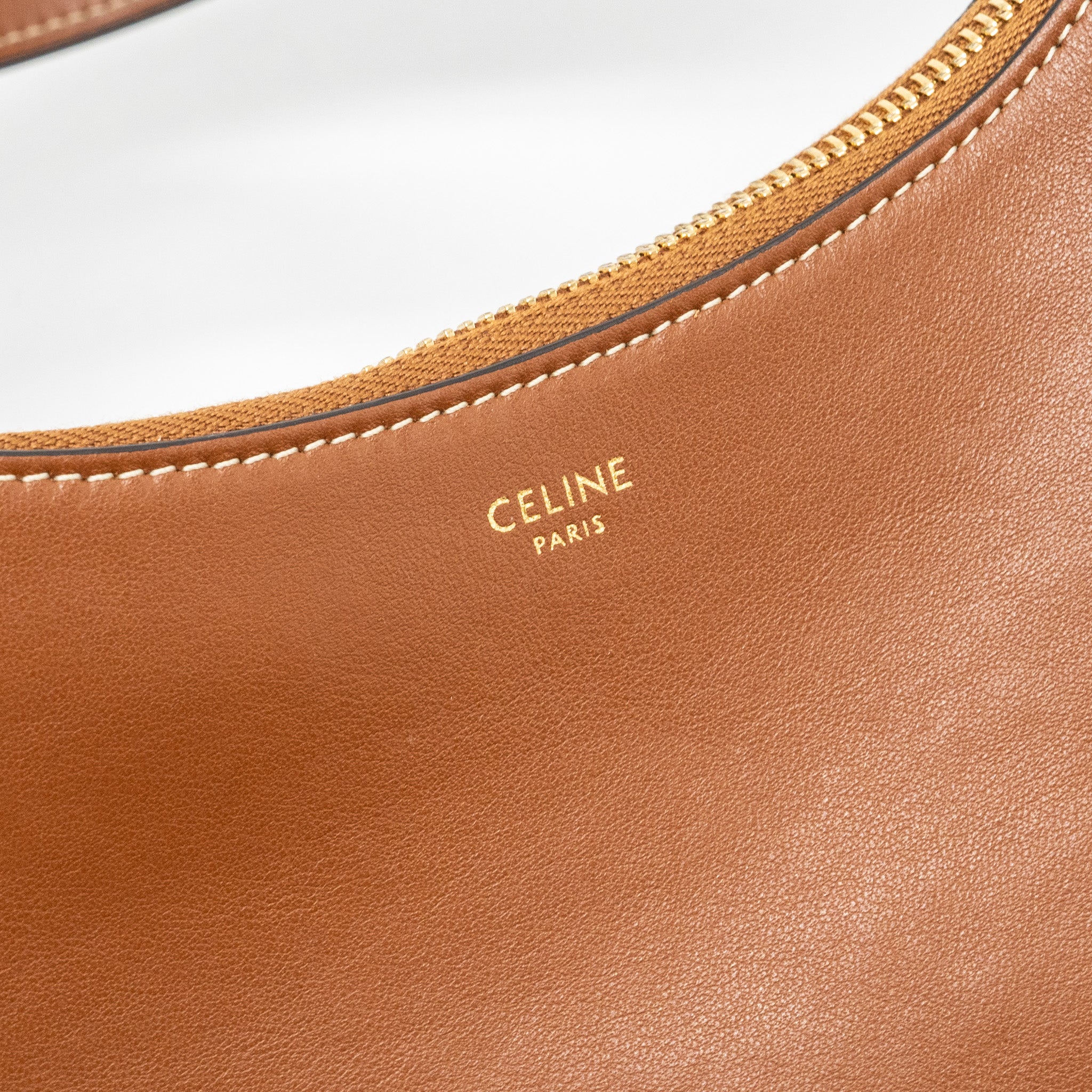 CELINE MEDIUM AVA STRAP BAG SMOOTH CALFSKIN TAN GHW