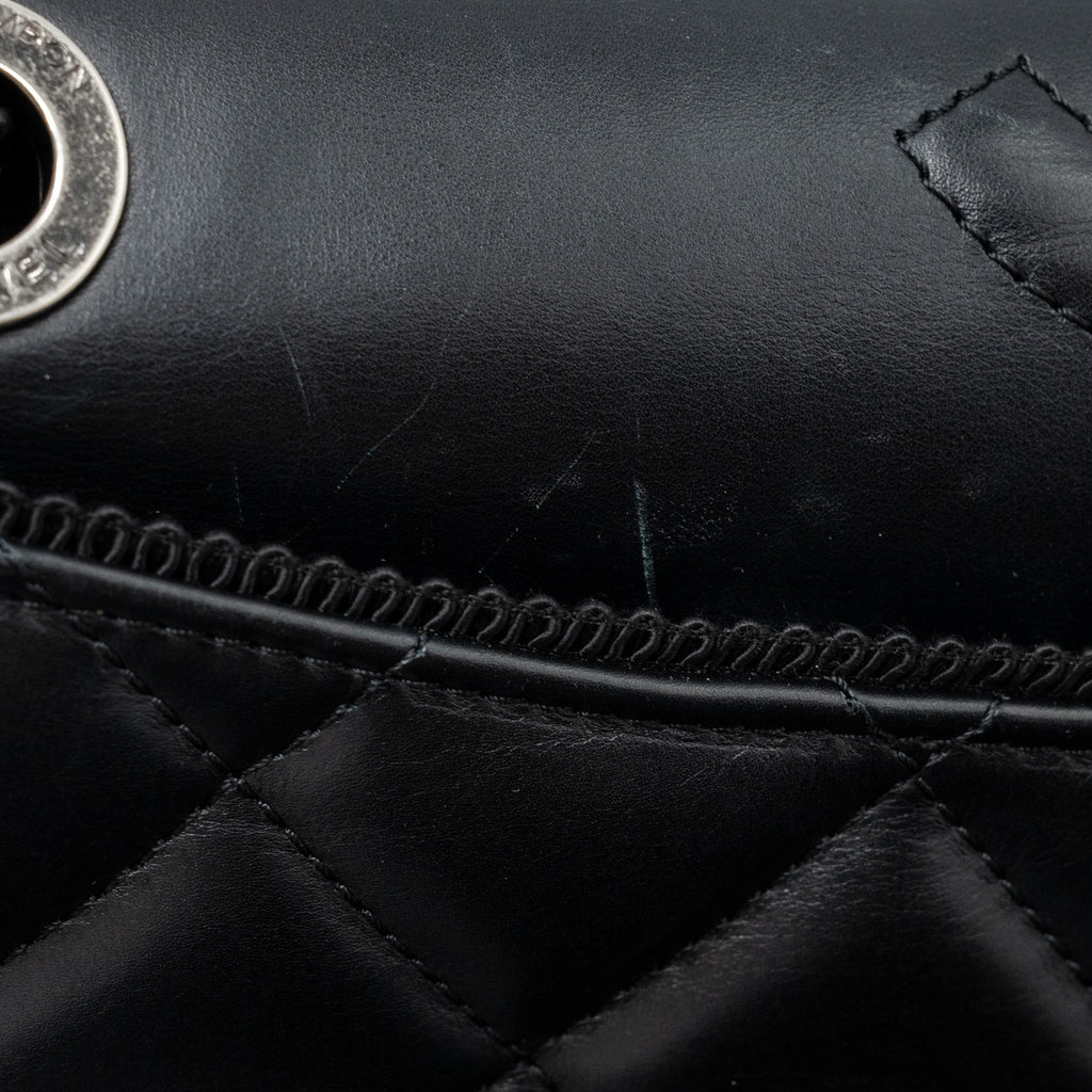 CHANEL QUILTED FLAP BAG CALFSKIN BLACK RUTHENIUM HARDWARE
