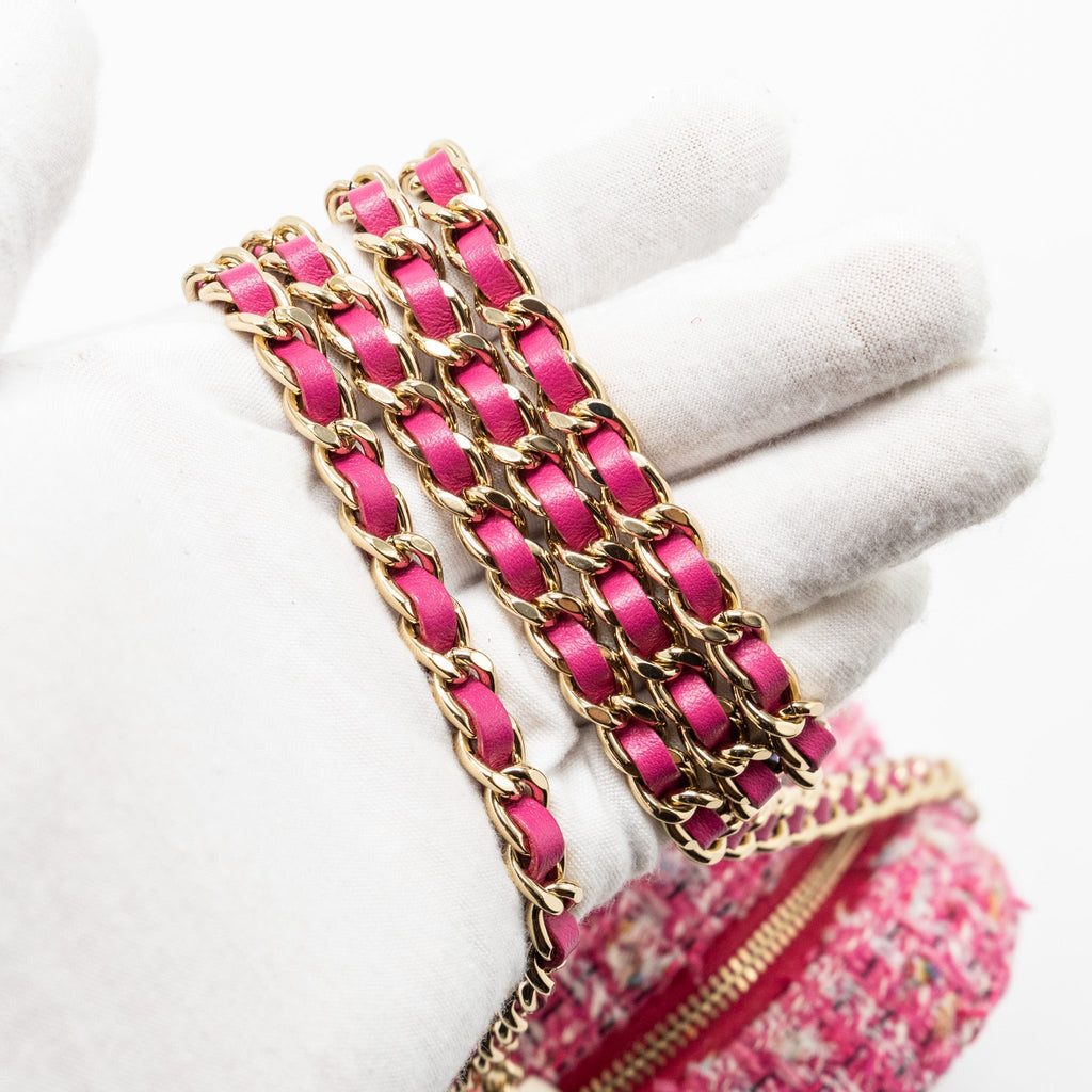 CHANEL ROUND CLUTCH WITH CHAIN TWEED PINK/MULTICOLOUR LGHW