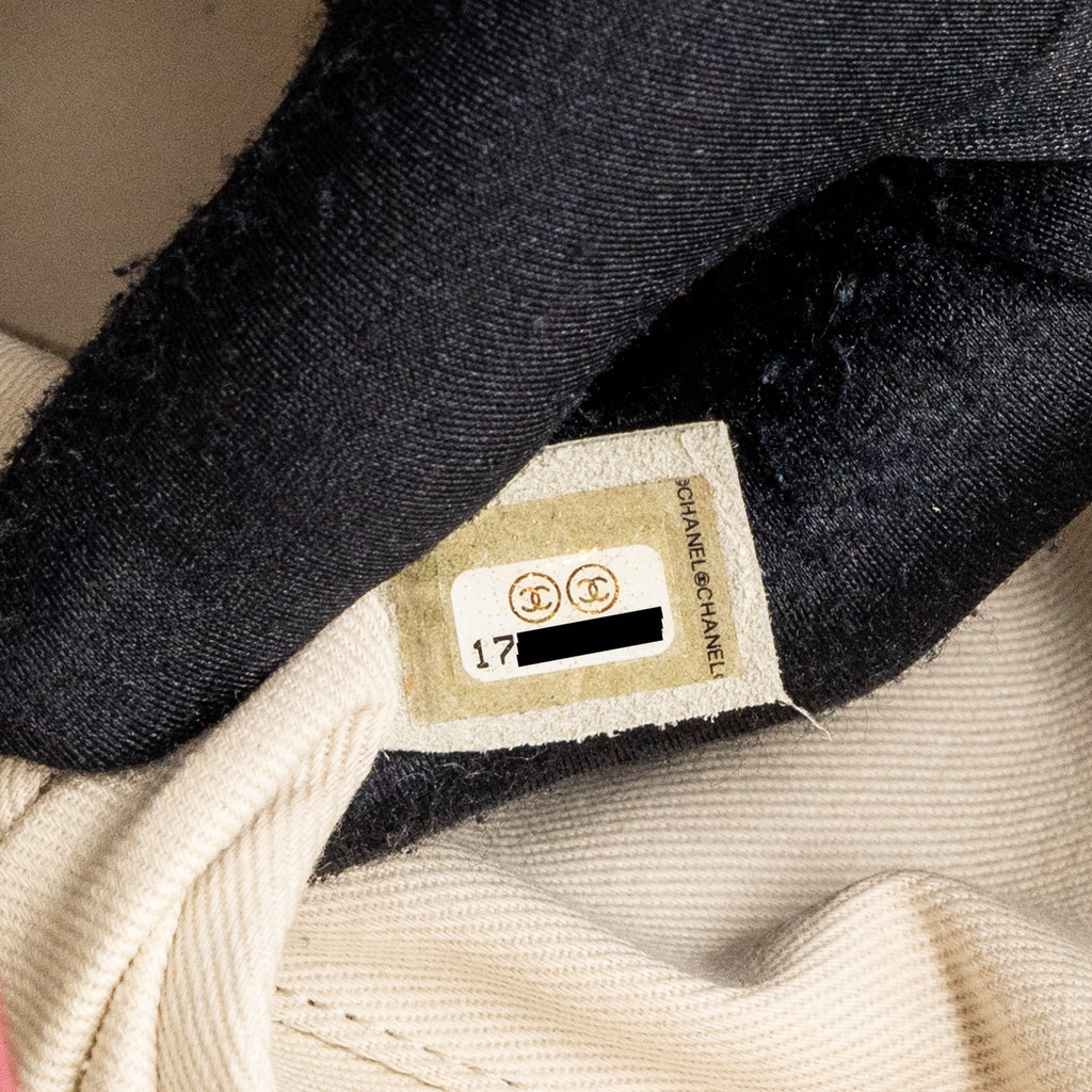 CHANEL HAMPTON TOTE BAG CALFSKIN RED SHW