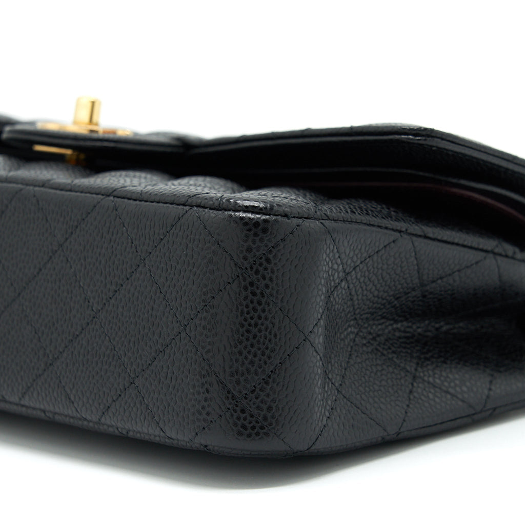 CHANEL MEDIUM CLASSIC FLAP BAG CAVIAR BLACK GHW