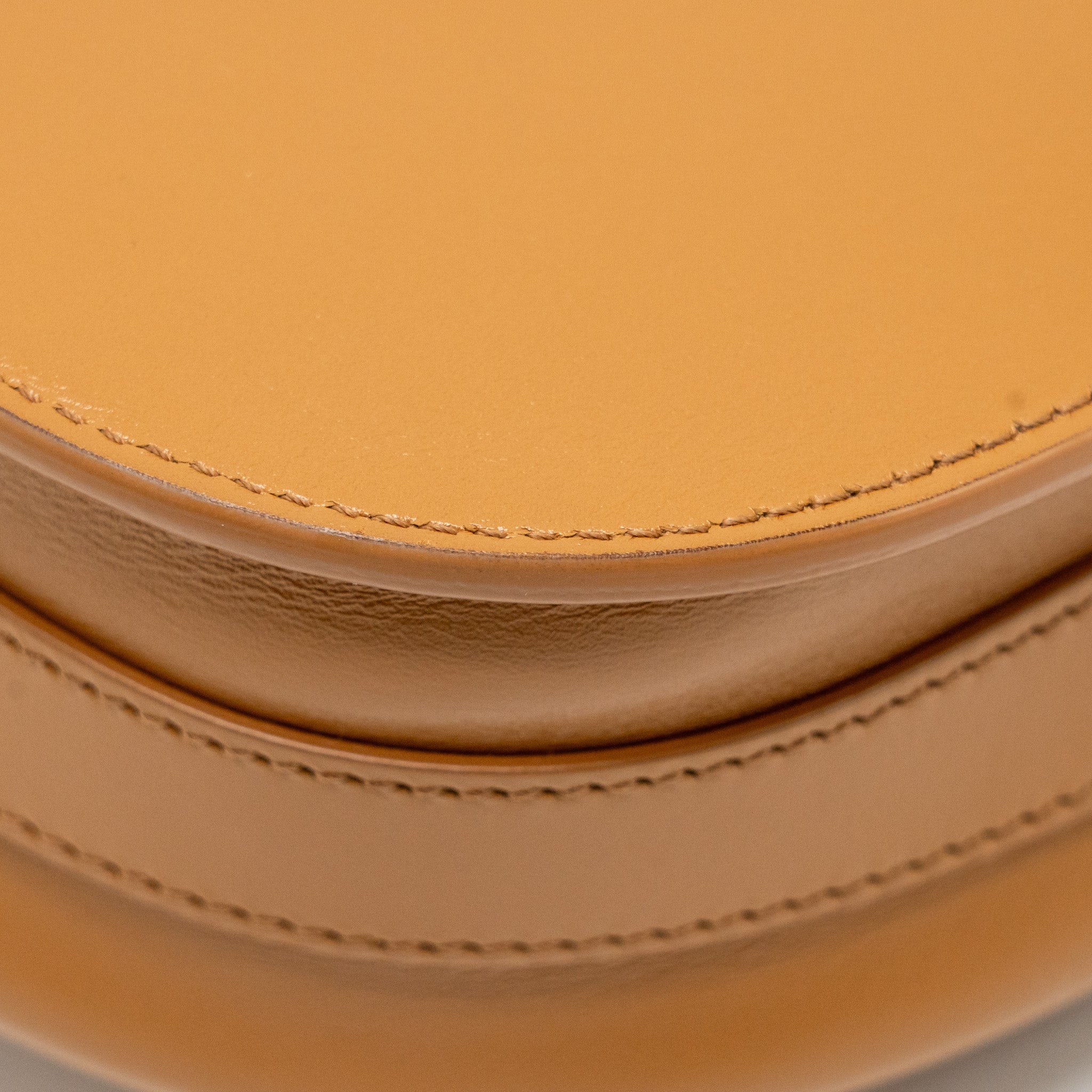 DIOR MEDIUM DIOR BOBBY BAG CALFSKIN CARAMEL GHW