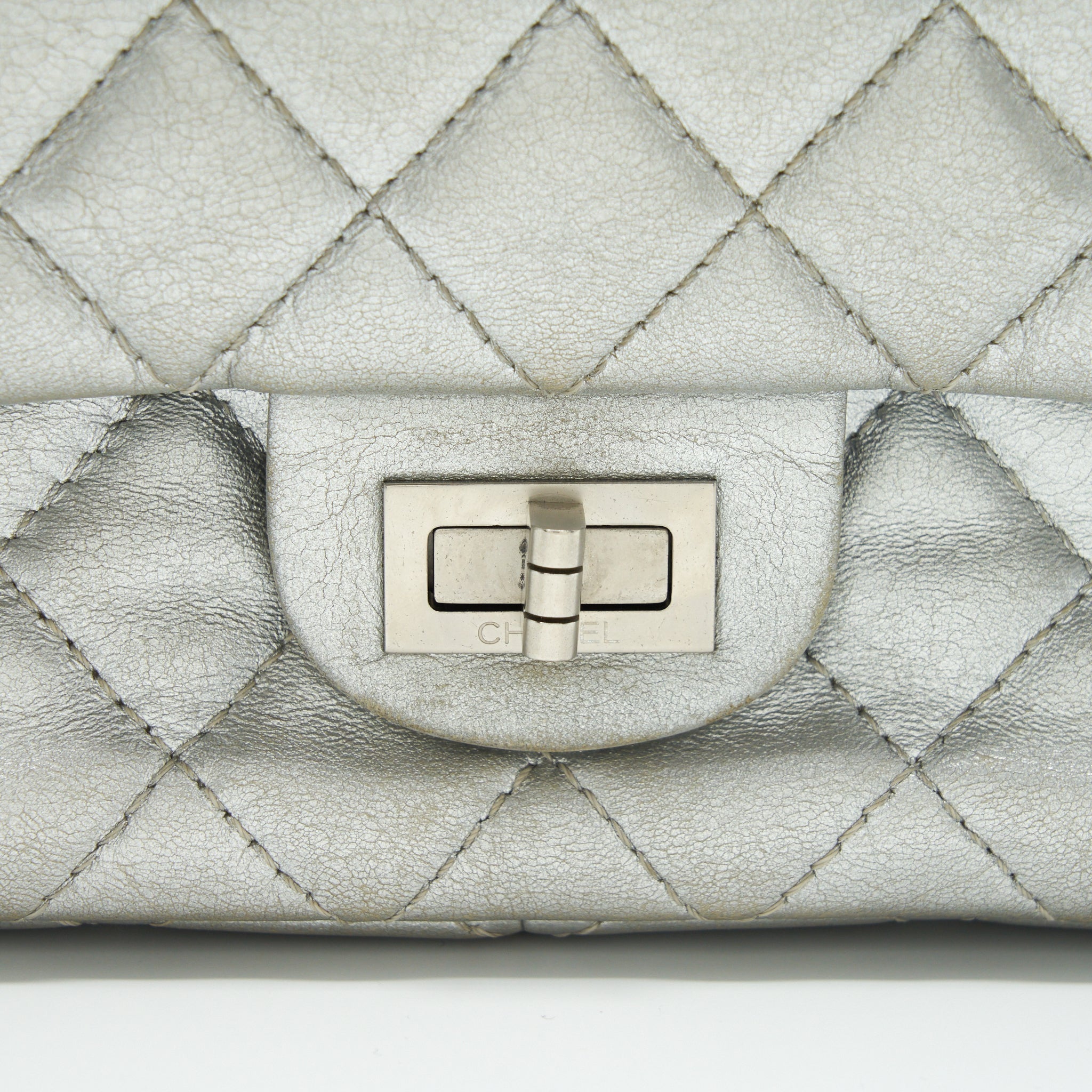 CHANEL REISSUE 2.55 226 DOUBLE FLAP BAG LAMBSKIN SILVER SHW