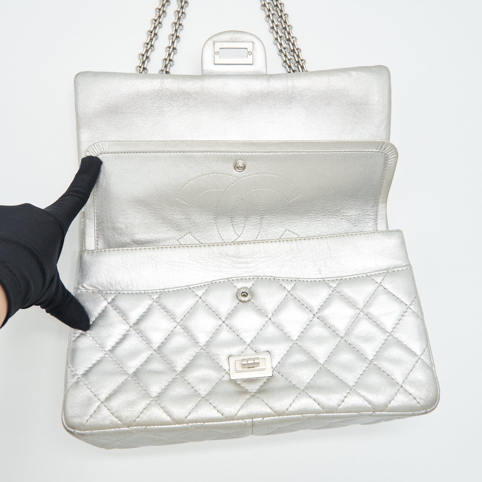 CHANEL REISSUE 2.55 226 DOUBLE FLAP BAG LAMBSKIN SILVER SHW