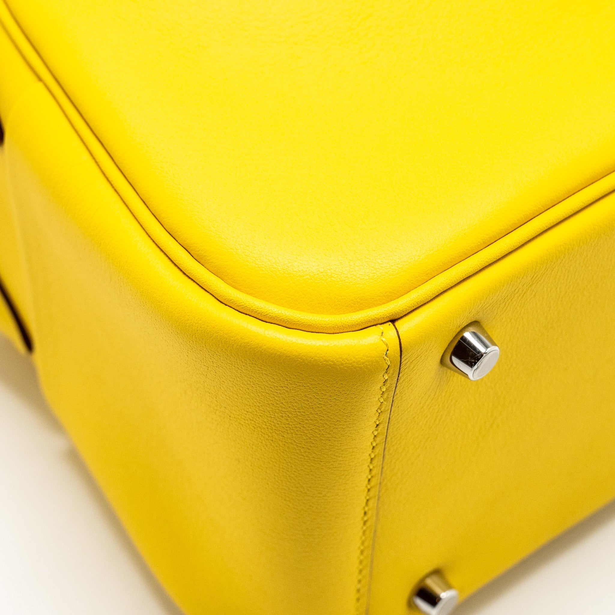 HERMES MINI LINDY SWIFT 9O JAUNE DE NAPLES SHW
