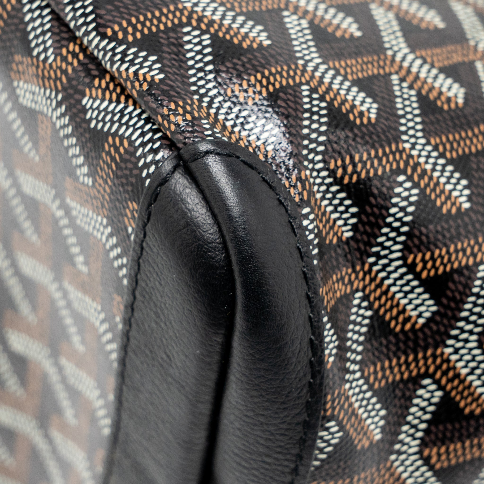 GOYARD ARTOIS PM HANDBAG GOYARDINE CANVAS/CALFSKIN BLACK SHW