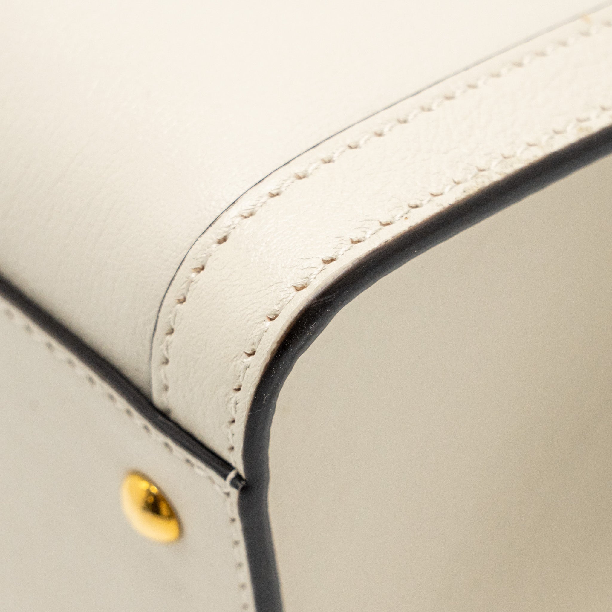 GUCCI SMALL DIANA TOTE BAG CALFSKIN WHITE GHW