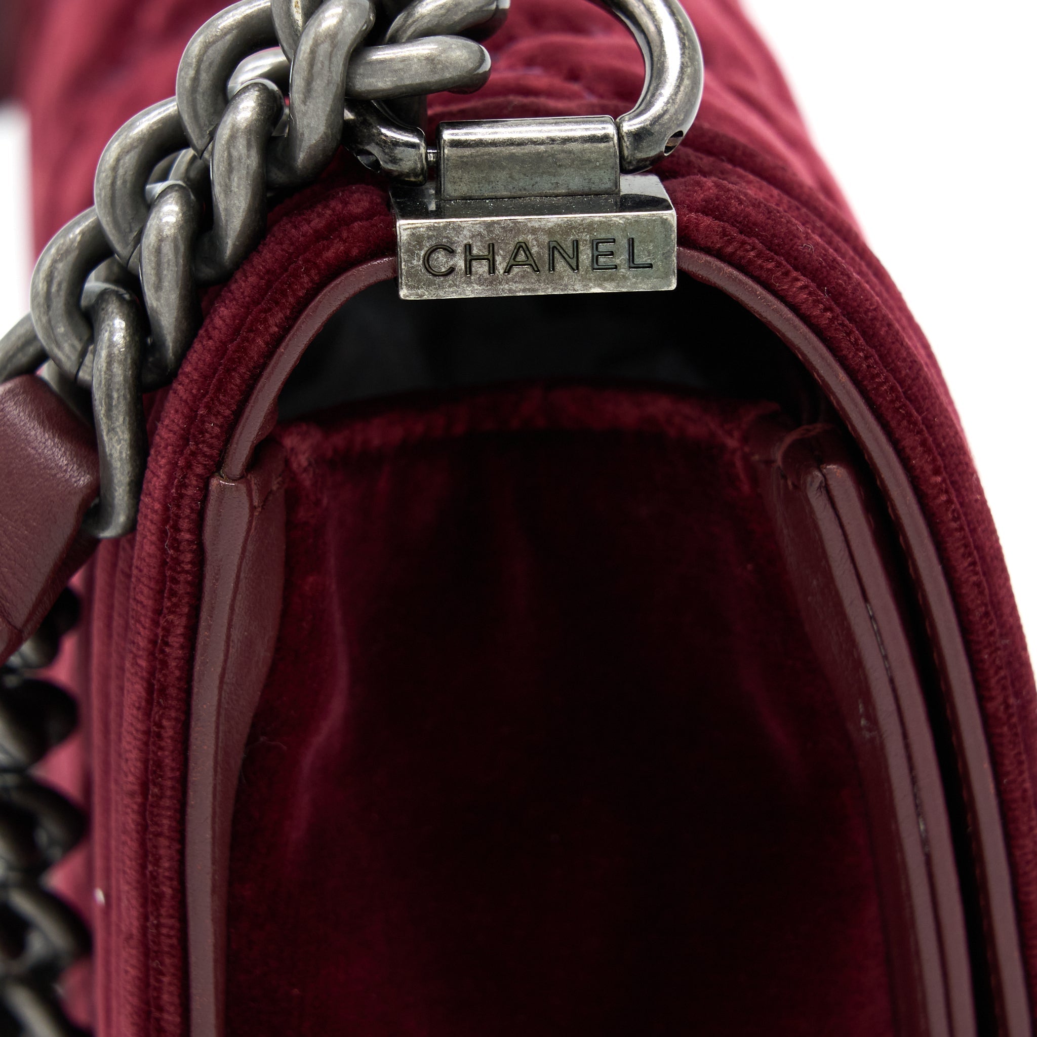 CHANEL MEDIUM BOY BAG VELVET DARK RED RUTHENIUM SHW