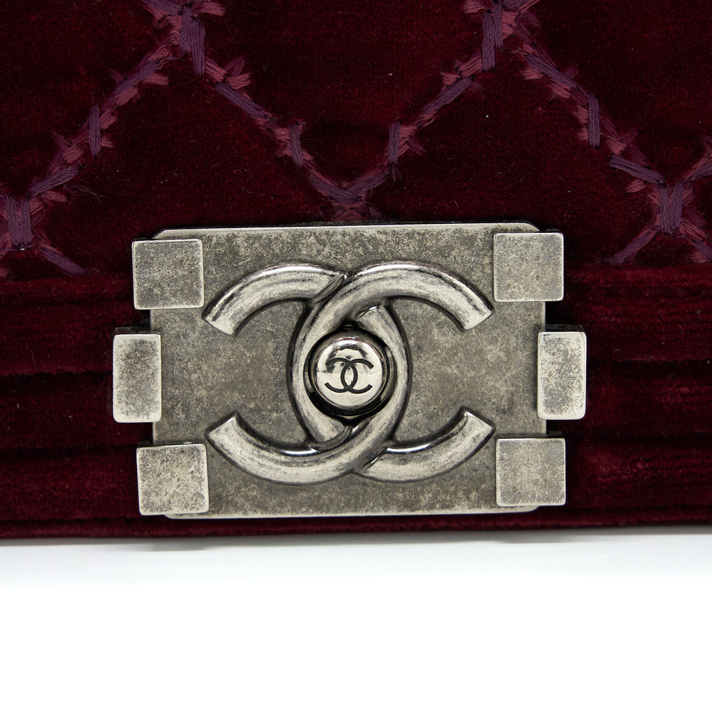 CHANEL MEDIUM BOY BAG VELVET DARK RED RUTHENIUM SHW