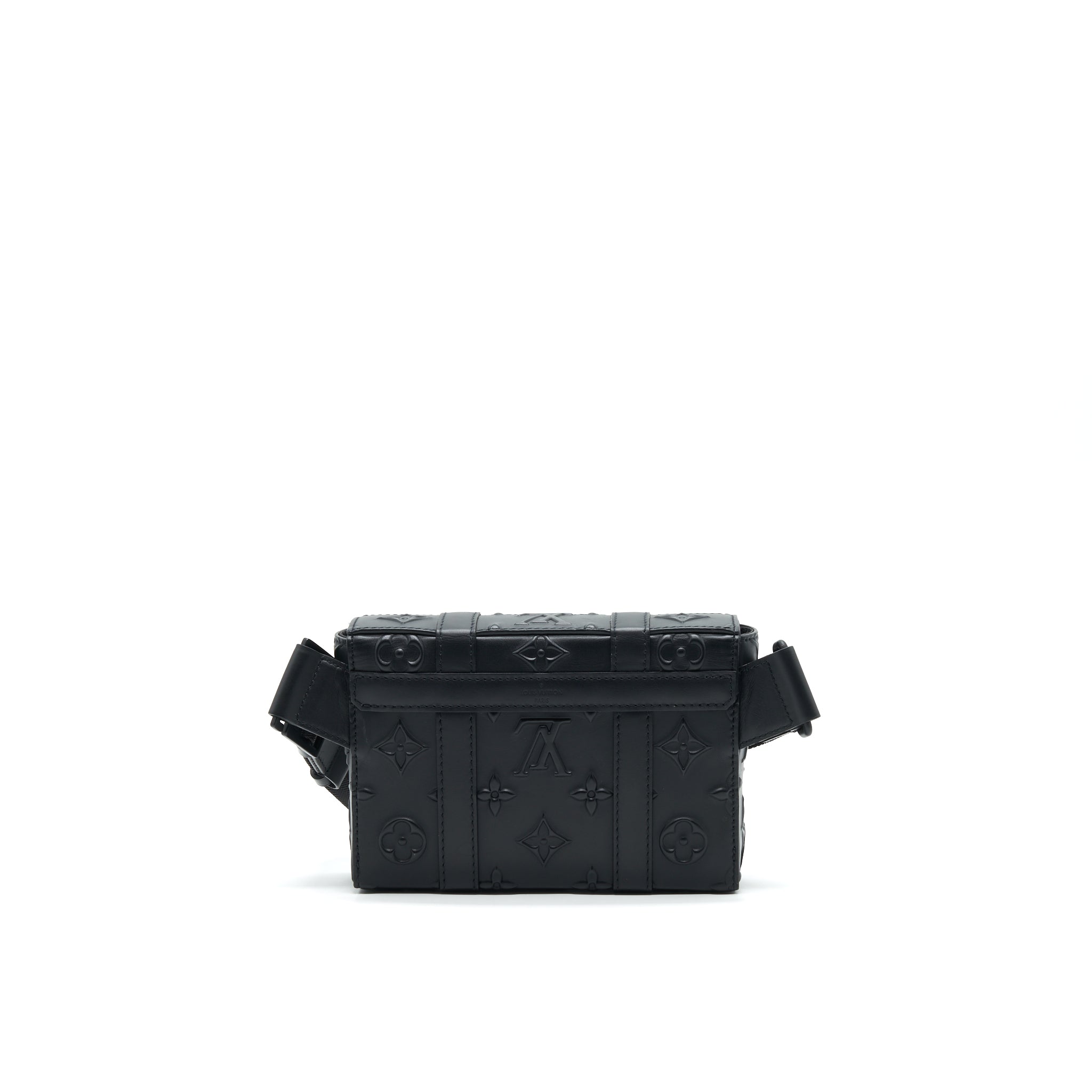 LOUIS VUITTON TRUNK SLINGBAG BLACK