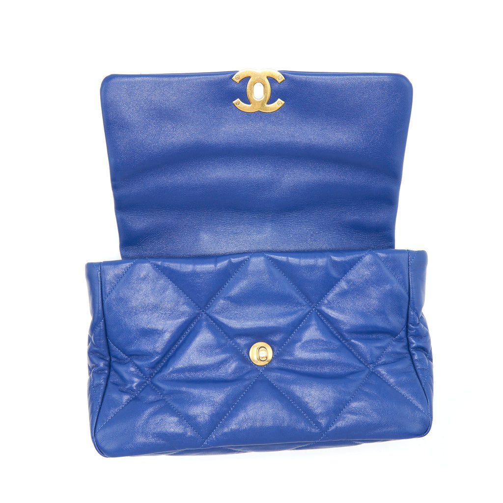 CHANEL MEDIUM 19 BAG GOATSKIN BLUE GOLD/SILVER HARDWARE