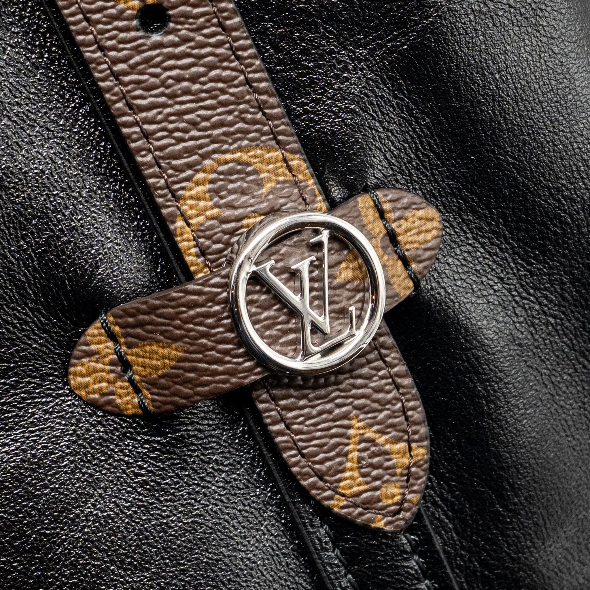 LOUIS VUITTON CARRYALL VIBE MM LAMBSKIN/MONOGRAM CANVAS BLACK SHW