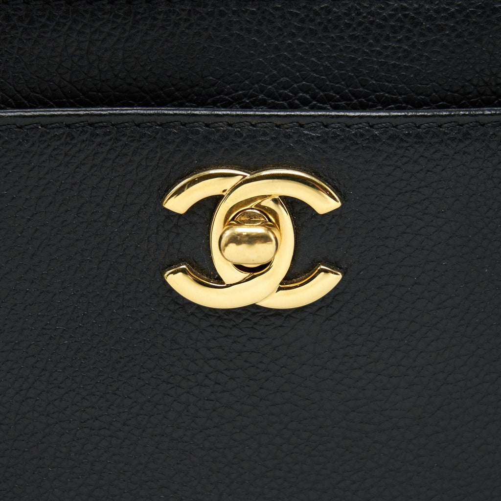CHANEL CERF TOTE BAG GRAINED CALFSKIN BLACK GHW