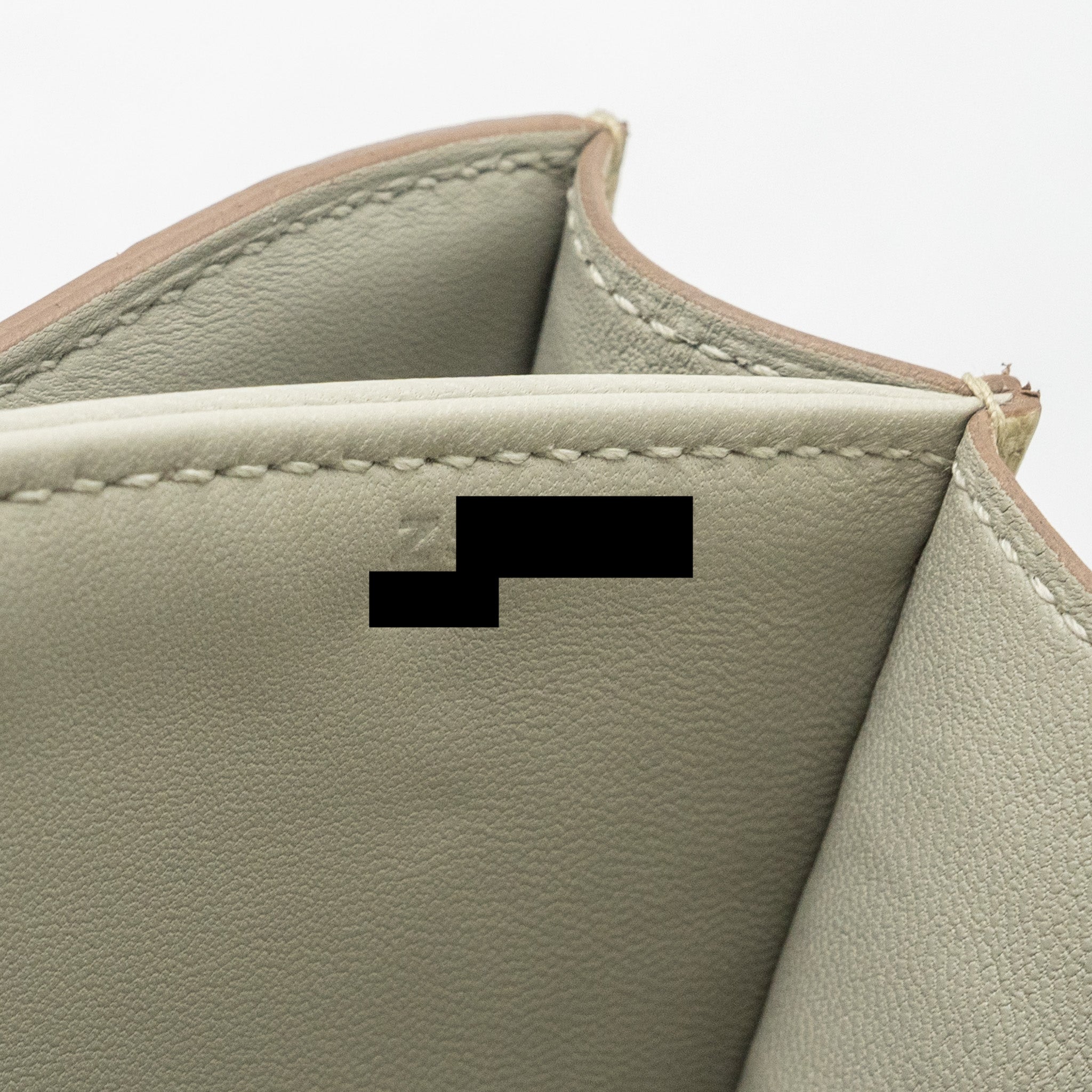 HERMES MINI CONSTANCE ALLIGATOR MISSISSIPPIENSIS MAT BETON GHW