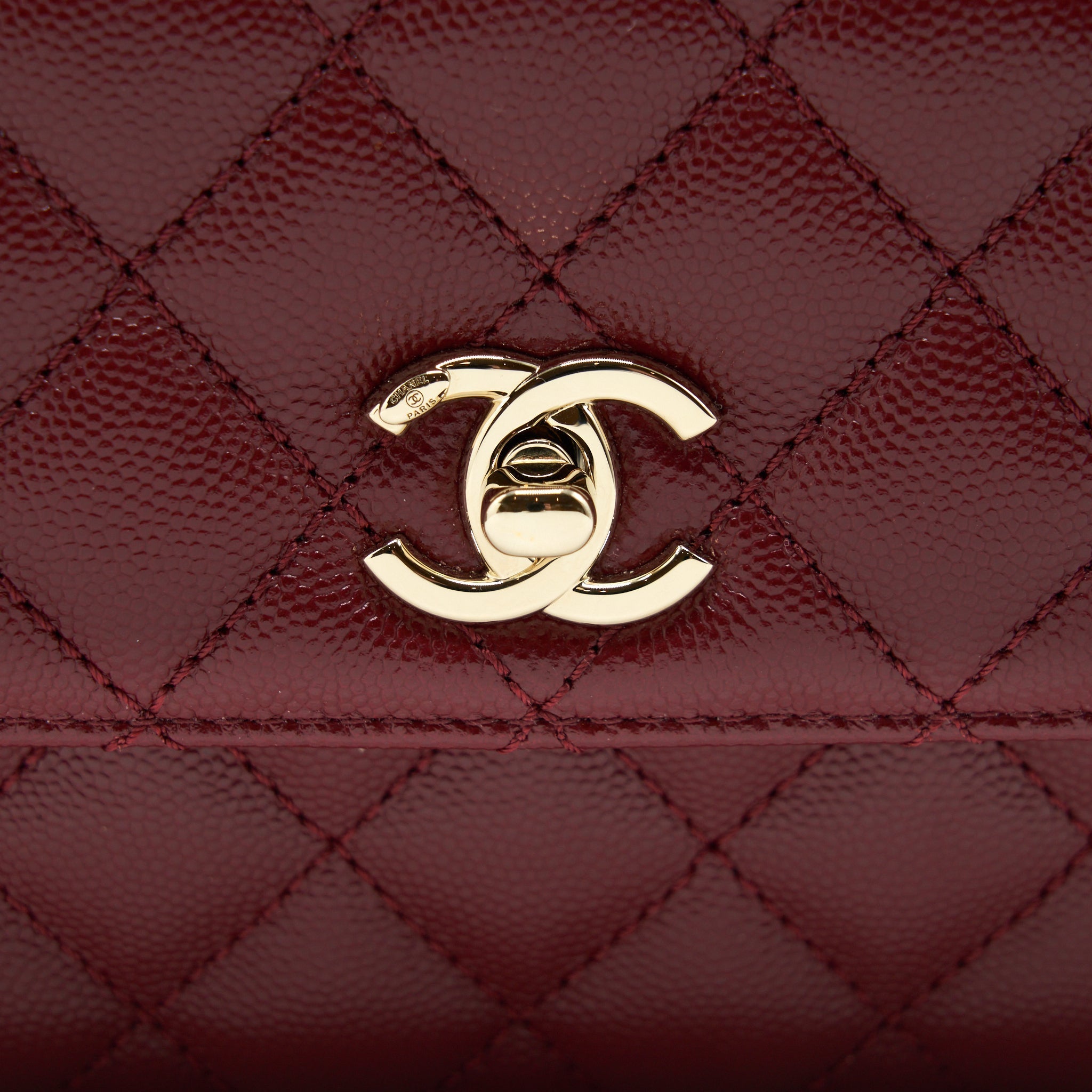 CHANEL 21A SMALL COCO HANDLE CAVIAR NC635 BURGUNDY LGHW