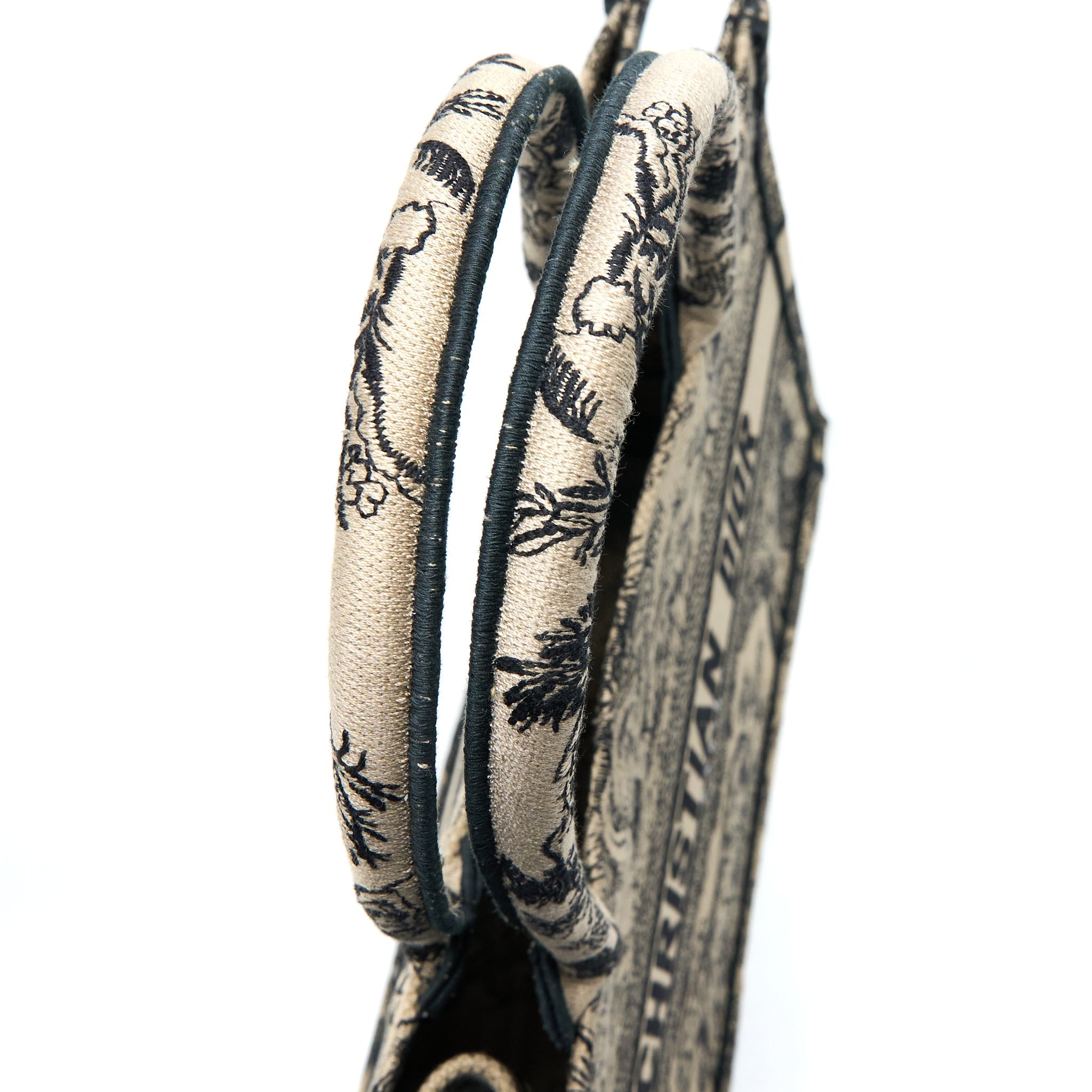 DIOR MEDIUM DIOR BOOK TOTE TOILE DE JOEY EMBROIDERY BEIGE