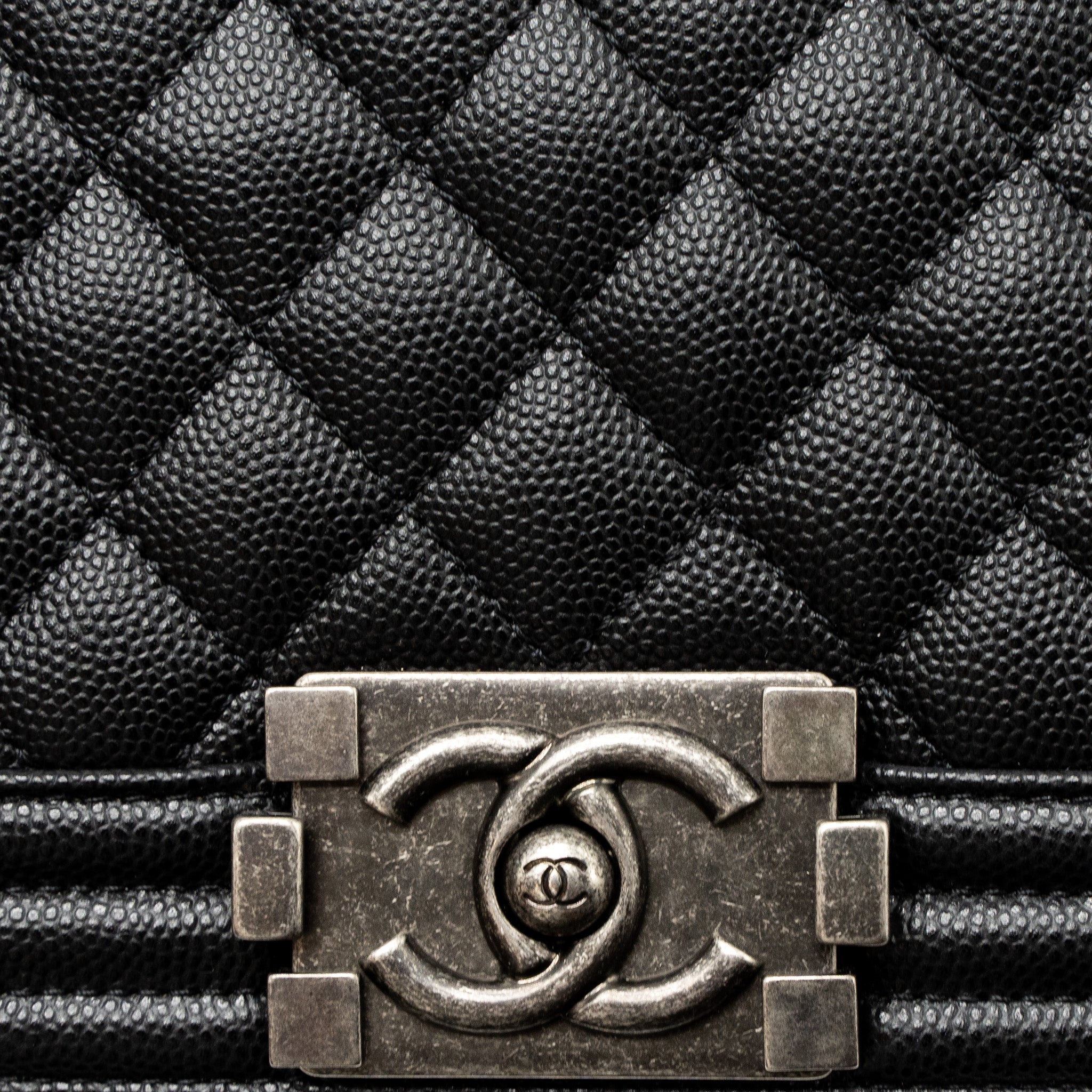 CHANEL SMALL BOY BAG CAVIAR BLACK SHW (MICROCHIP)