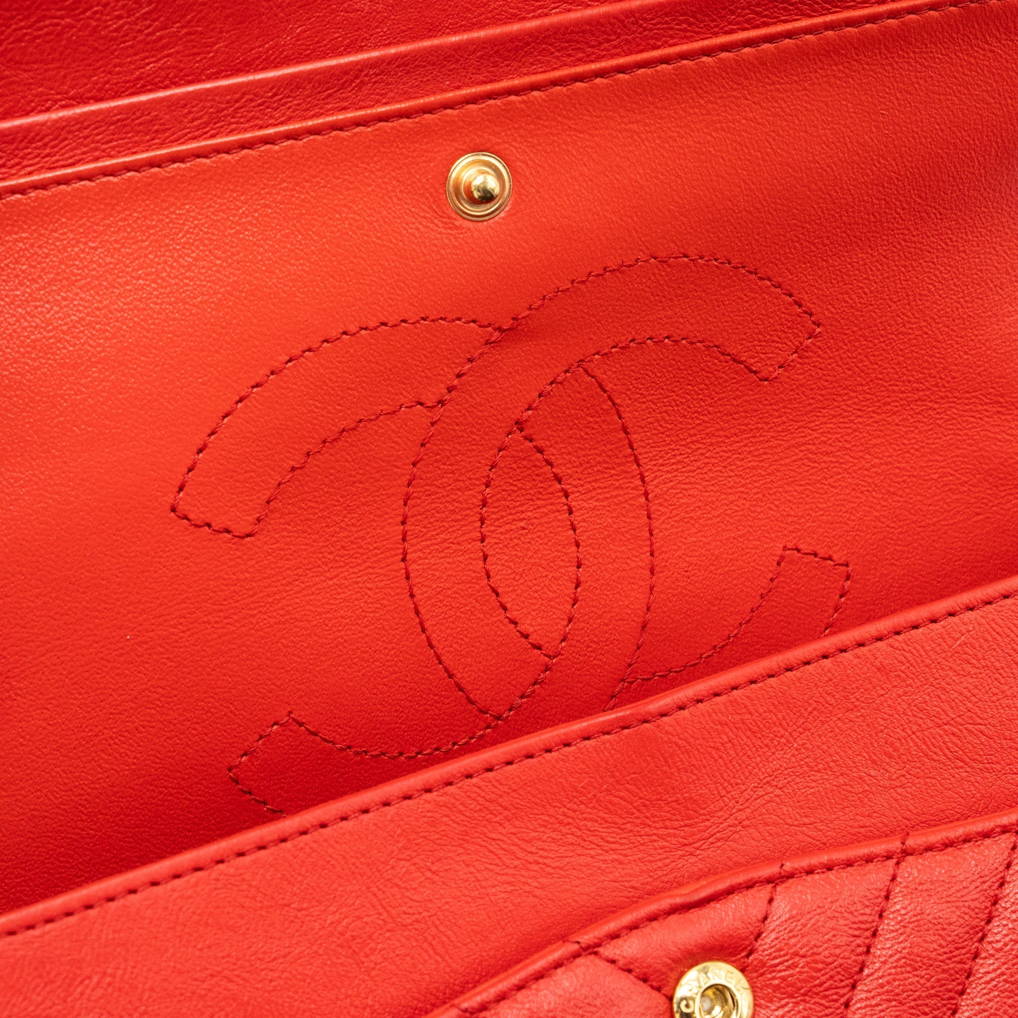 CHANEL SMALL 2.55 REISSUE FLAP BAG CHEVRON CALFSKIN RED GHW