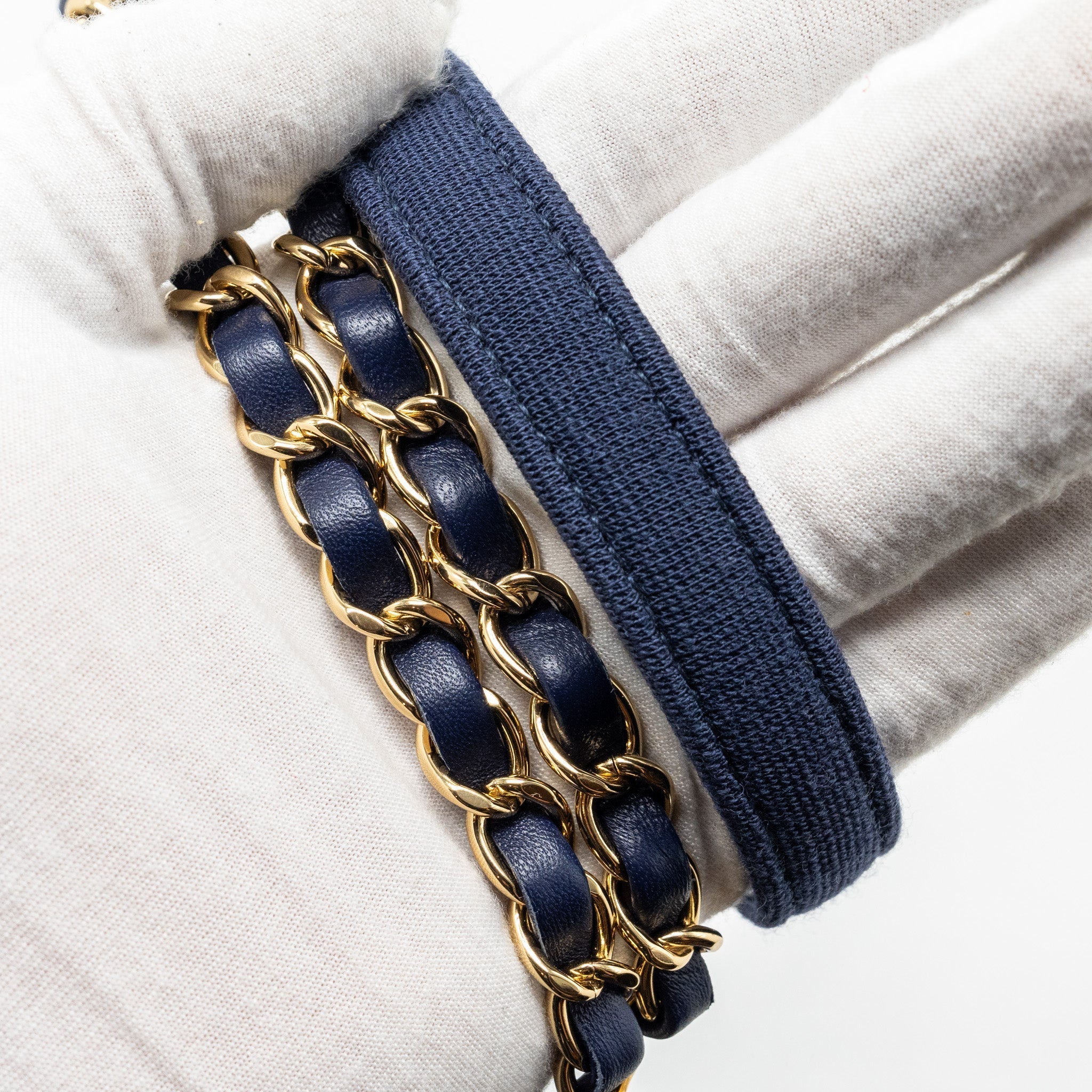 CHANEL SMALL CHEVRON TRENDY CC FABRIC NAVY GHW