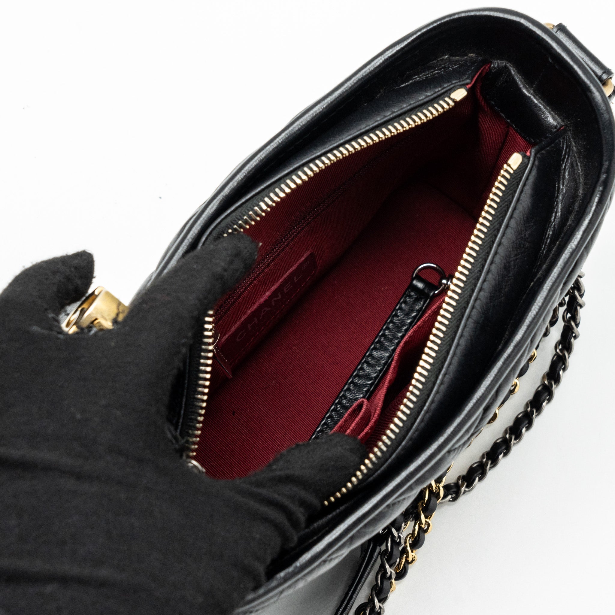 CHANEL SMALL GABRIELLE HOBO BAG CHEVRON AGED CALFSKIN BLACK MULTICOLOUR HARDWARE