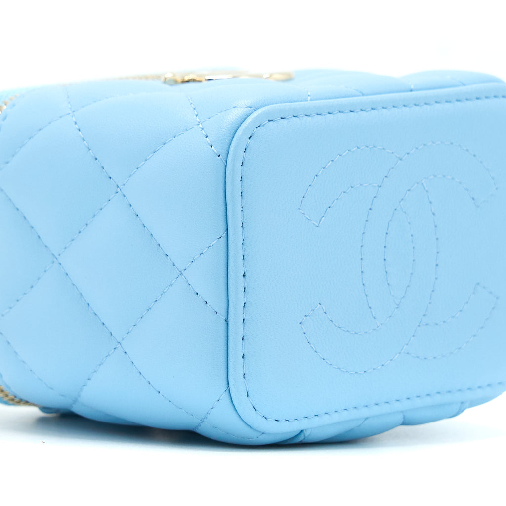 CHANEL MINI VANITY CASE WITH GIANT CHAIN LAMBSKIN BLUE LGHW