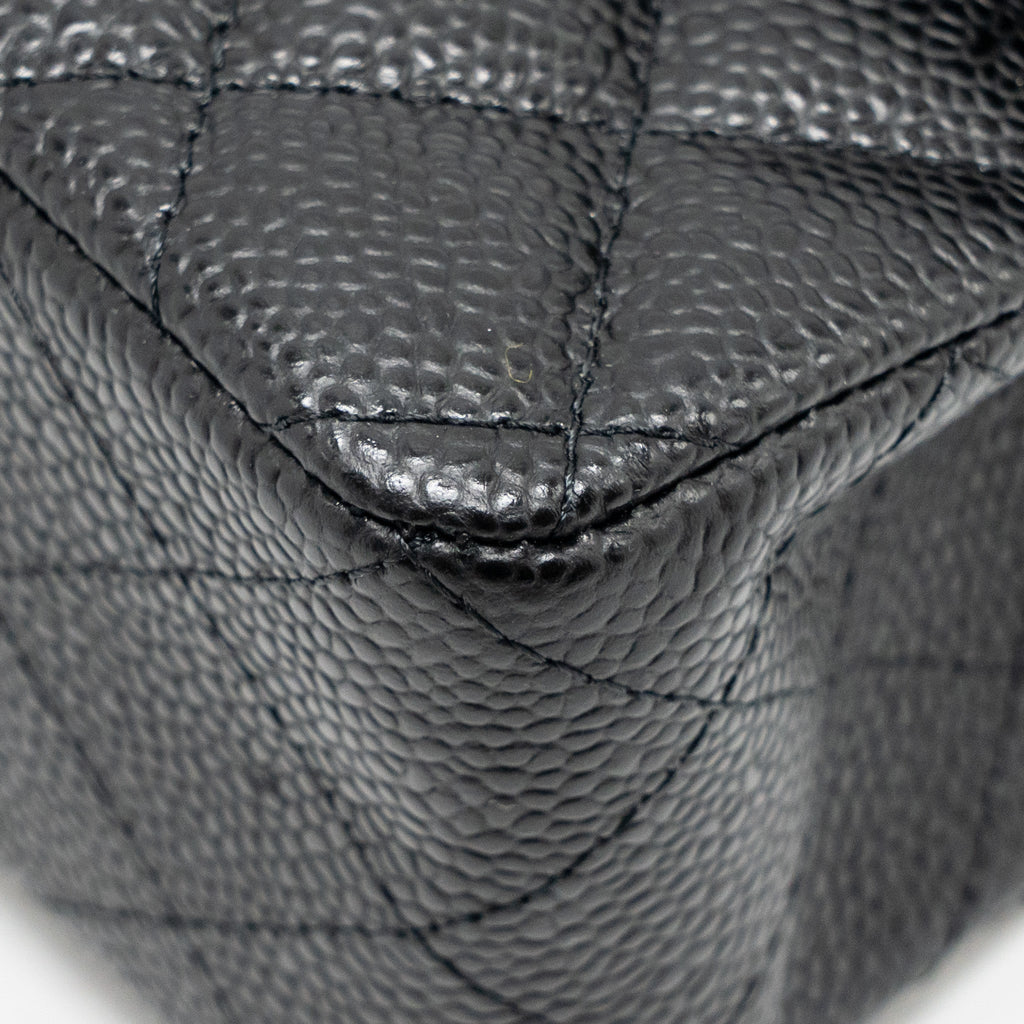 CHANEL SMALL CLASSIC DOUBLE FLAP BAG CAVIAR BLACK GHW (MICROCHIP)