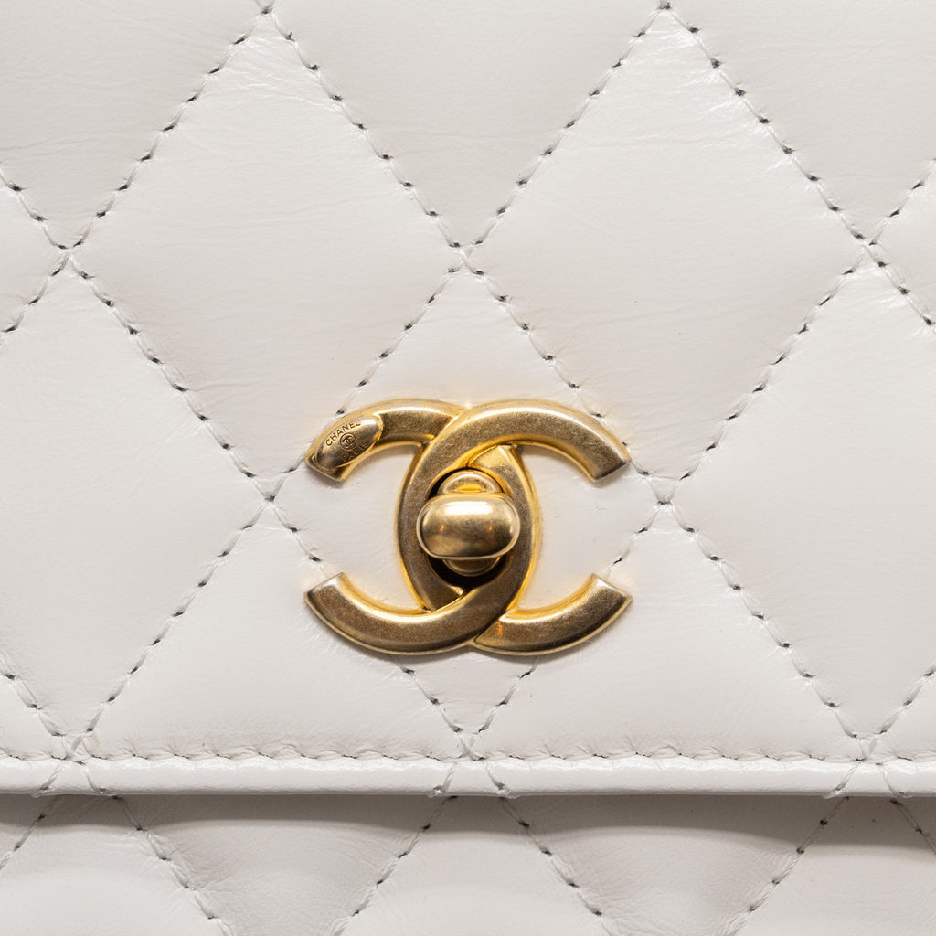 CHANEL 23P DETAILED TOP HANDLE MINI WALLET WITH CHAIN CALFSKIN WHITE / MULTI COLOR BRUSHED GHW (MICROCHIP)