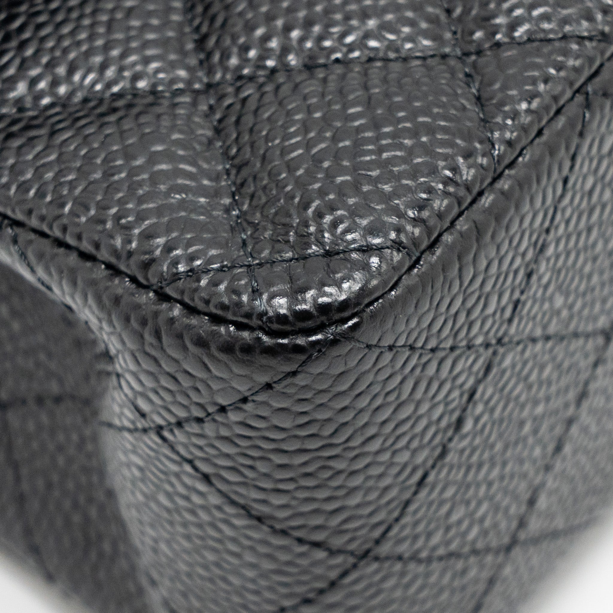 CHANEL SMALL CLASSIC DOUBLE FLAP BAG CAVIAR BLACK GHW (MICROCHIP)