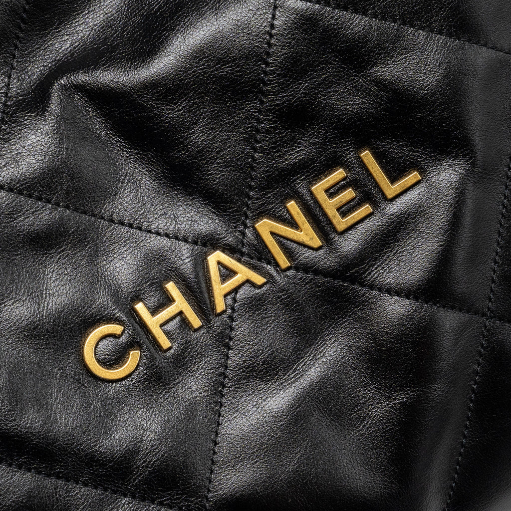 CHANEL MEDIUM 22 BAG SHINY CALFSKIN BLACK GHW (MICROCHIP)