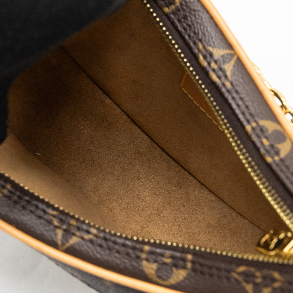 LOUIS VUITTON LOOP BAG MONOGRAM CANVAS GHW
