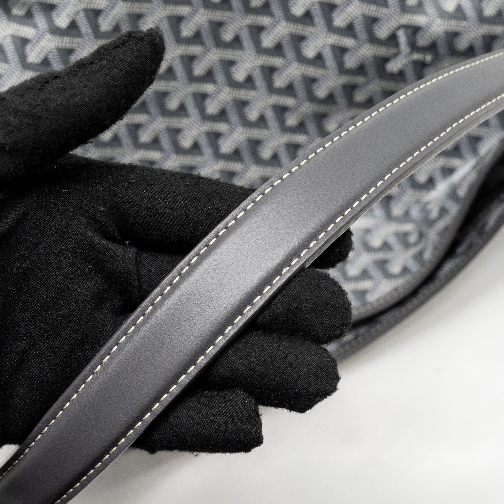 GOYARD BOHEME HOBO PM BAG GOYARDINE CANVAS/CALFSKIN GRIS SHW