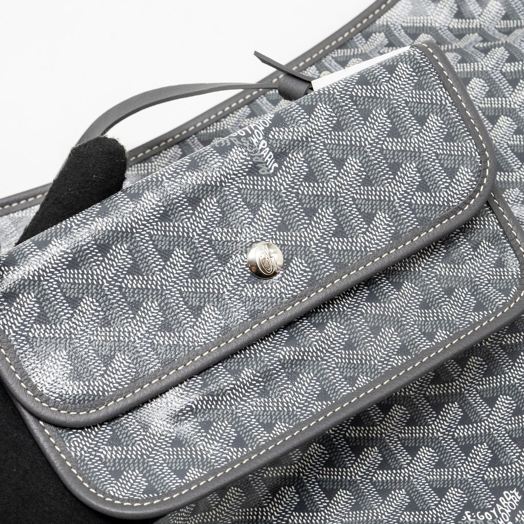 GOYARD BOHEME HOBO PM BAG GOYARDINE CANVAS/CALFSKIN GRIS SHW