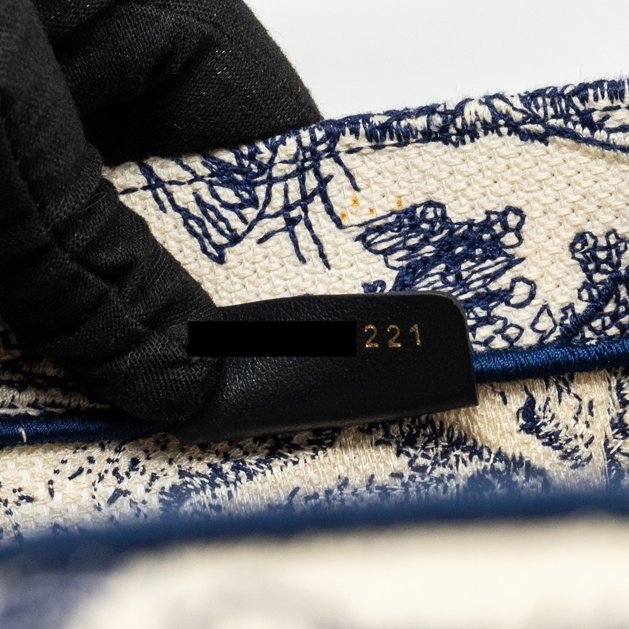 DIOR MEDIUM BOOK TOTE TOILE DE JOUY EMBROIDERY