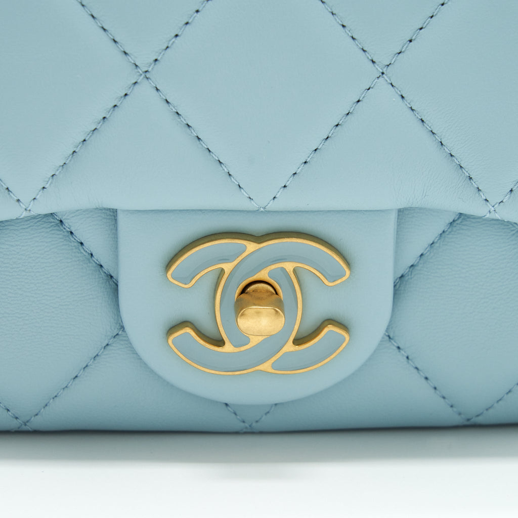 CHANEL 22P SEASONAL MINI SQUARE FLAP BAG LAMBSKIN LIGHT BLUE GHW