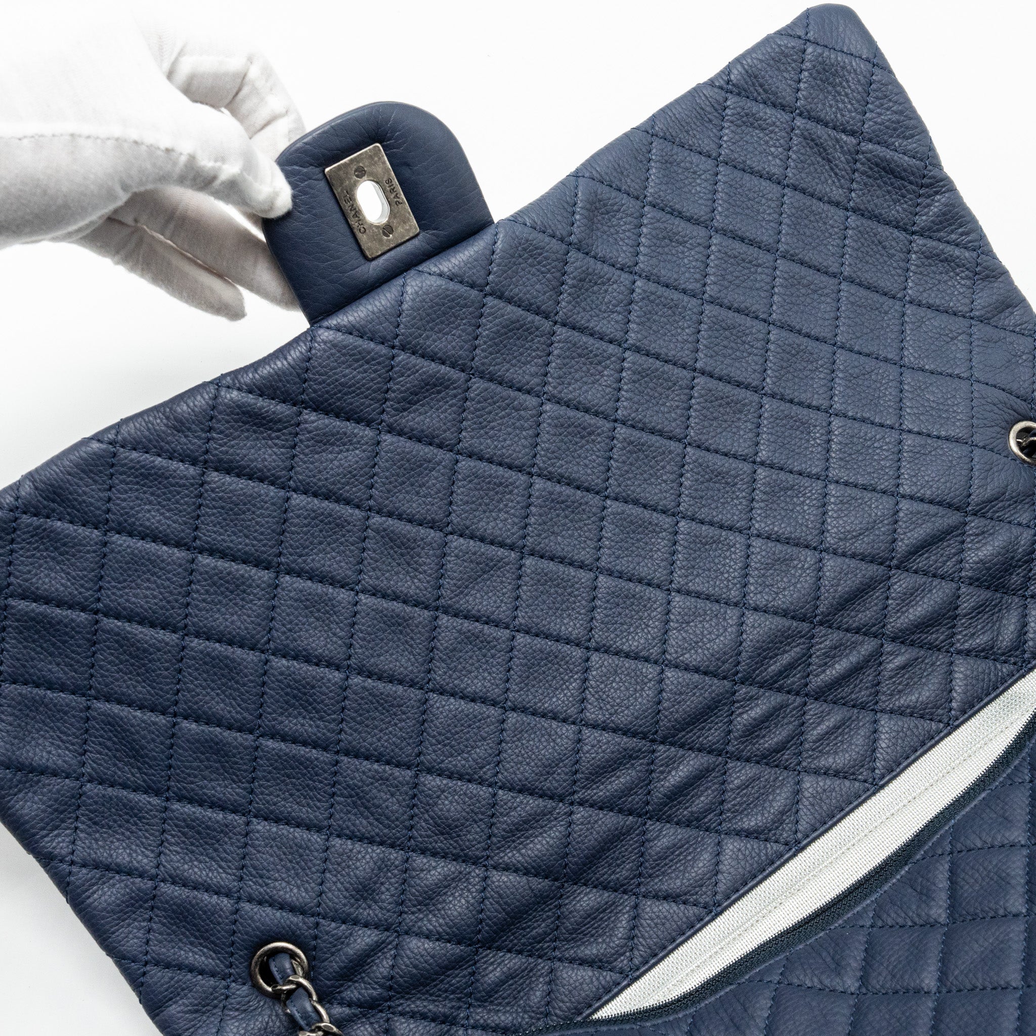 CHANEL XXL AIRLINE CLASSIC FLAP BAG GRAINED CALFSKIN DARK BLUE RUTHENIUM HARDWARE
