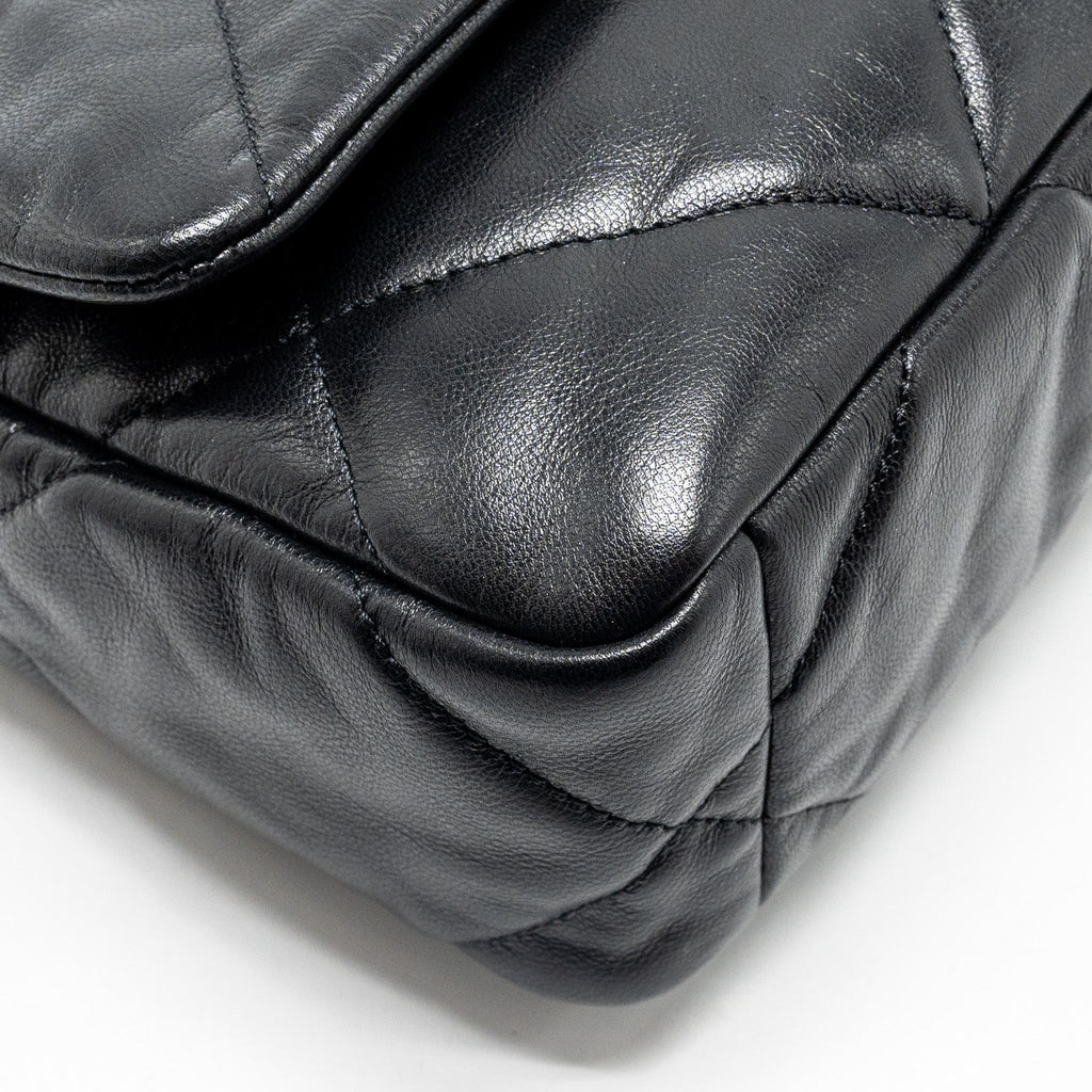 CHANEL SMALL 19 BAG GOATSKIN BLACK MULTICOLOUR HARDWARE