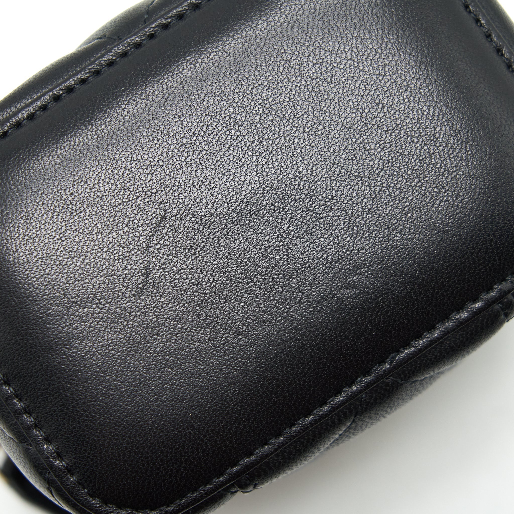 CHANEL PEARL CRUSH MINI VANITY WITH CHAIN LAMBSKIN BLACK GHW