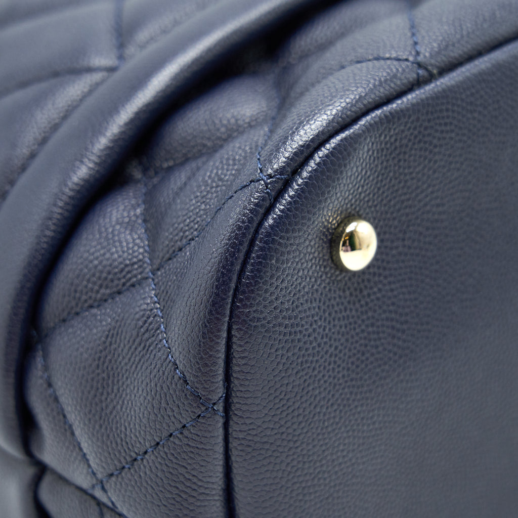 CHANEL BUCKET BAG IN NAVY GHW