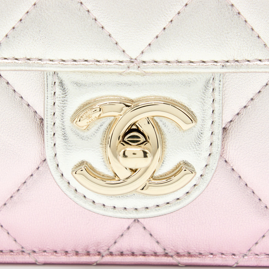 CHANEL 21P CROSSBODY FLAP BAG LAMBSKIN IRIDESCENT PINK LGHW(MICROCHIP)