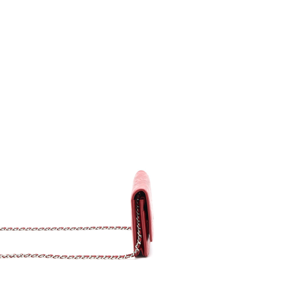 CHANEL CAMELLIA WALLET ON CHAIN LAMBSKIN RED SHW