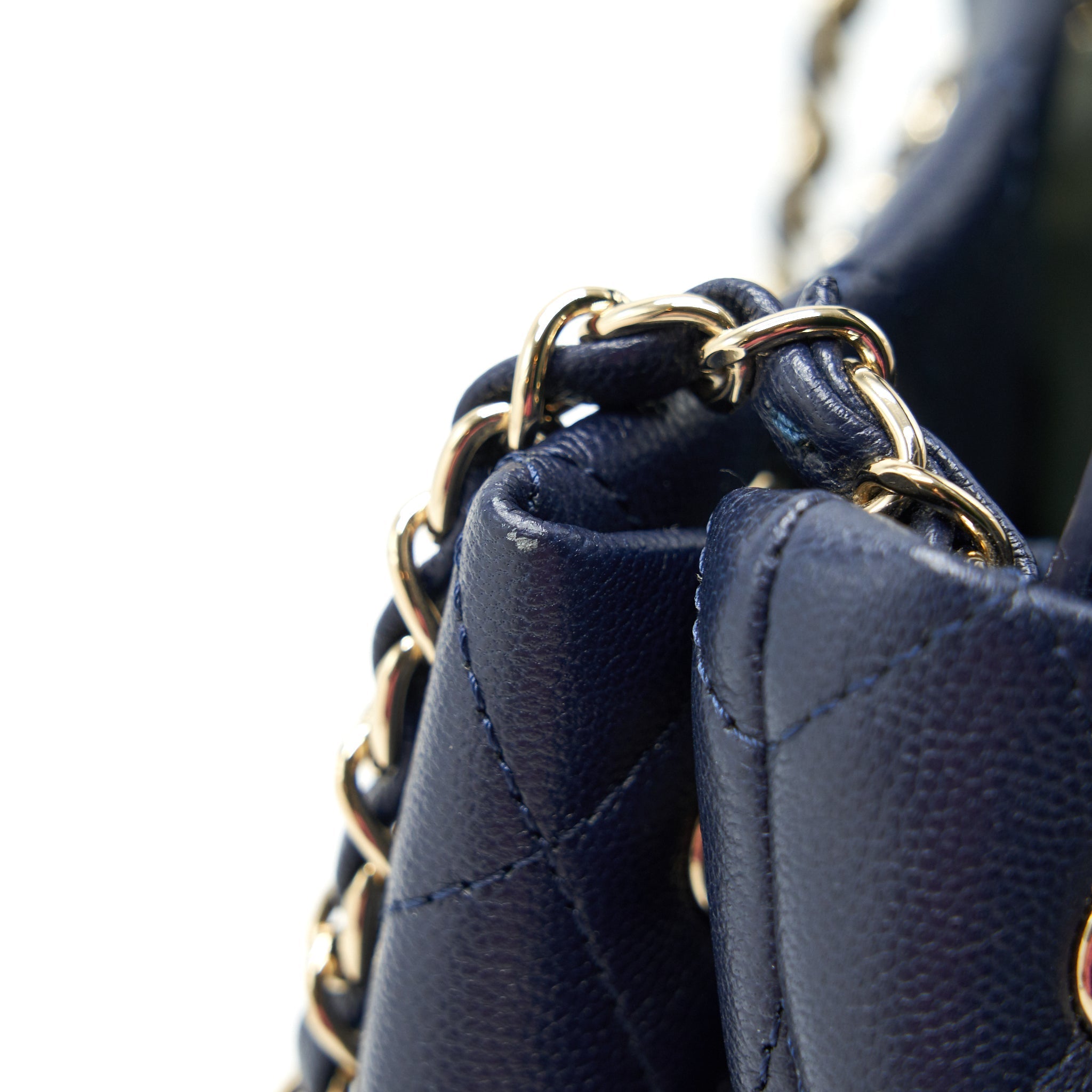 CHANEL BUCKET BAG IN NAVY GHW