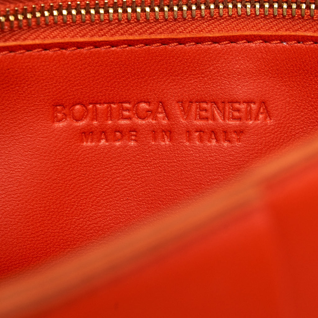 BOTTEGA VENETA CASSETTE BAG BRIGHT ORANGE