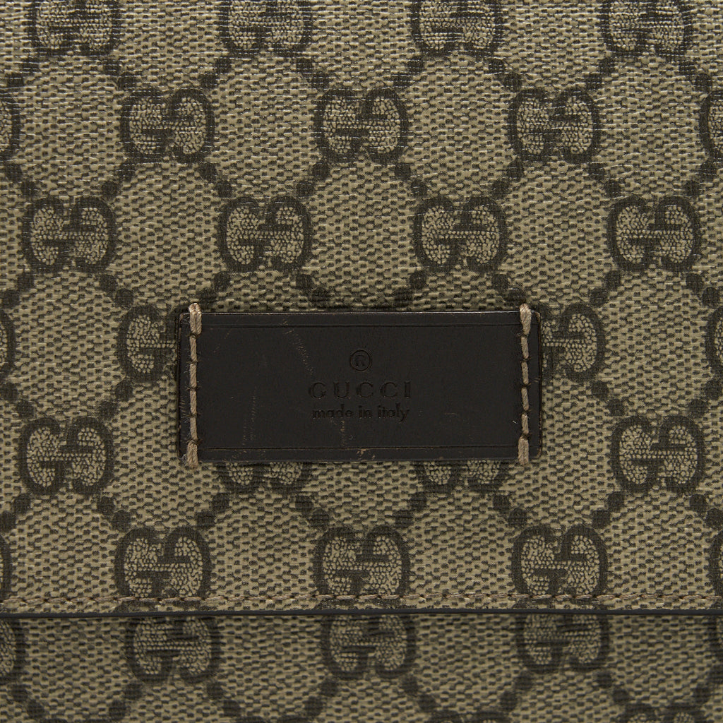 GUCCI GG SUPREME CANVAS DIAPER BAG