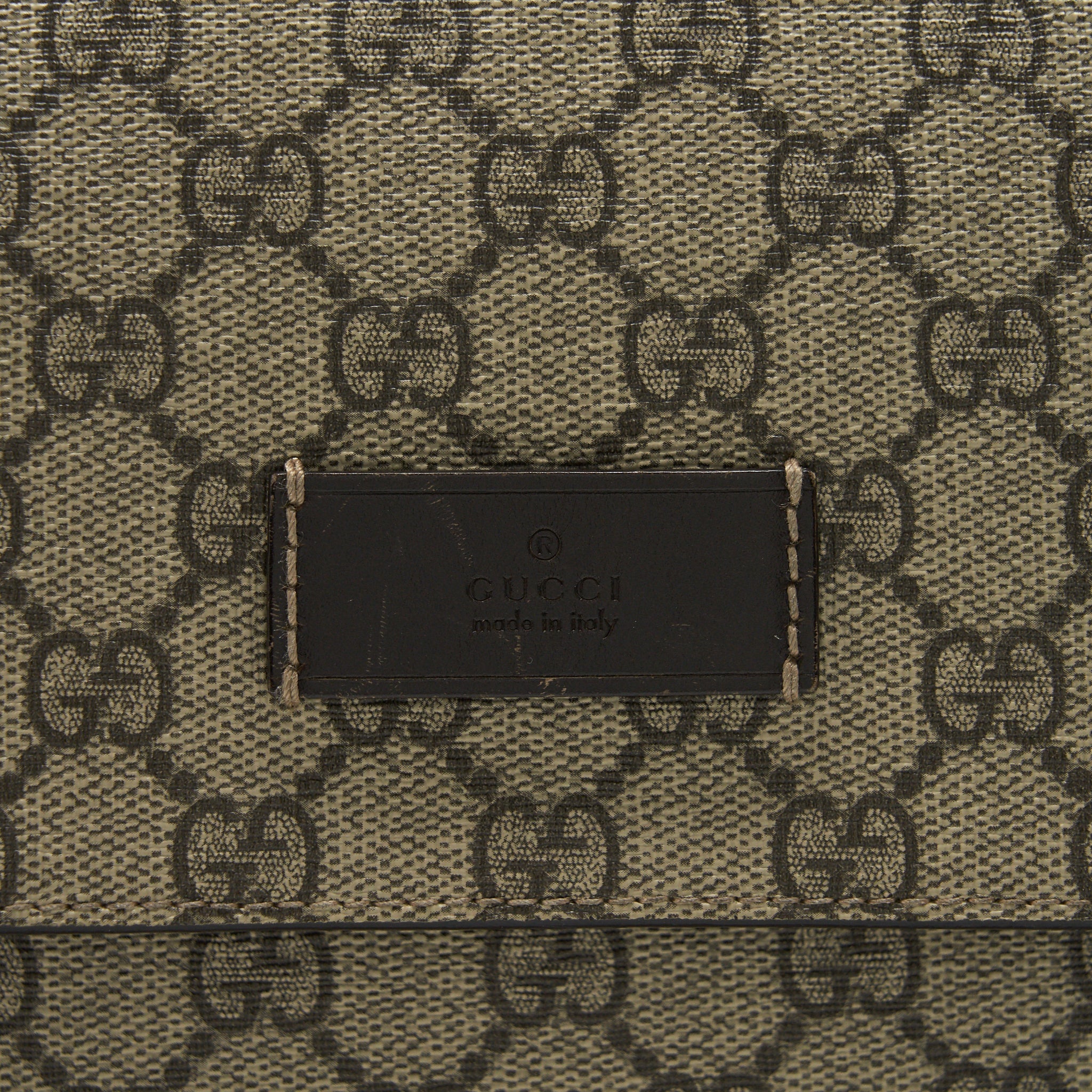 GUCCI GG SUPREME CANVAS DIAPER BAG