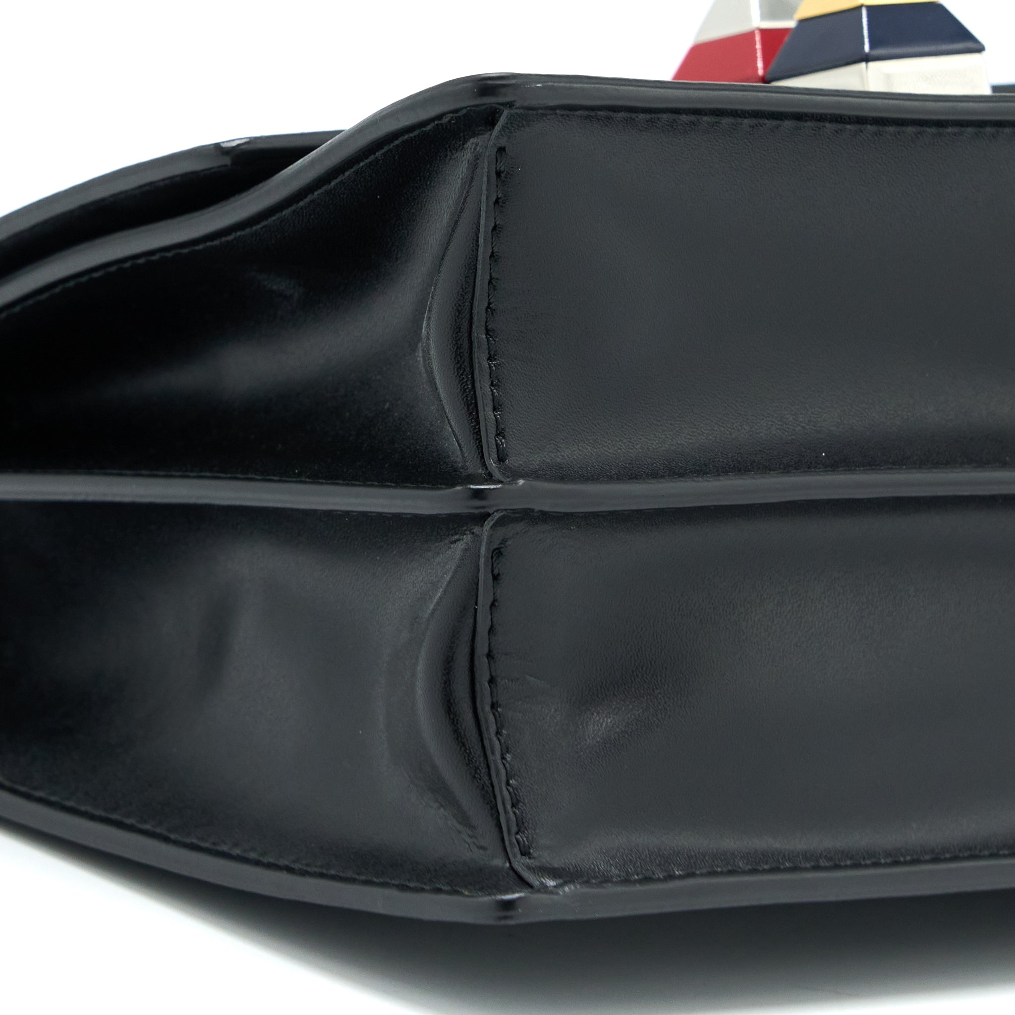 FENDI KAN I CALFSKIN BLACK SHW WITH AN EXTRA BAG CHARM