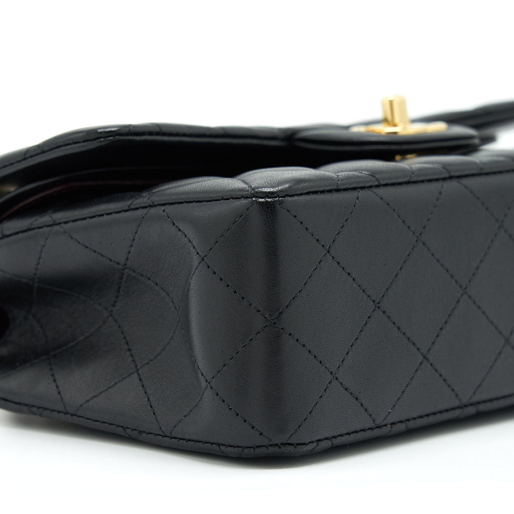 CHANEL SMALL CLASSIC DOUBLE FLAP BAG LAMBSKIN BLACK GHW
