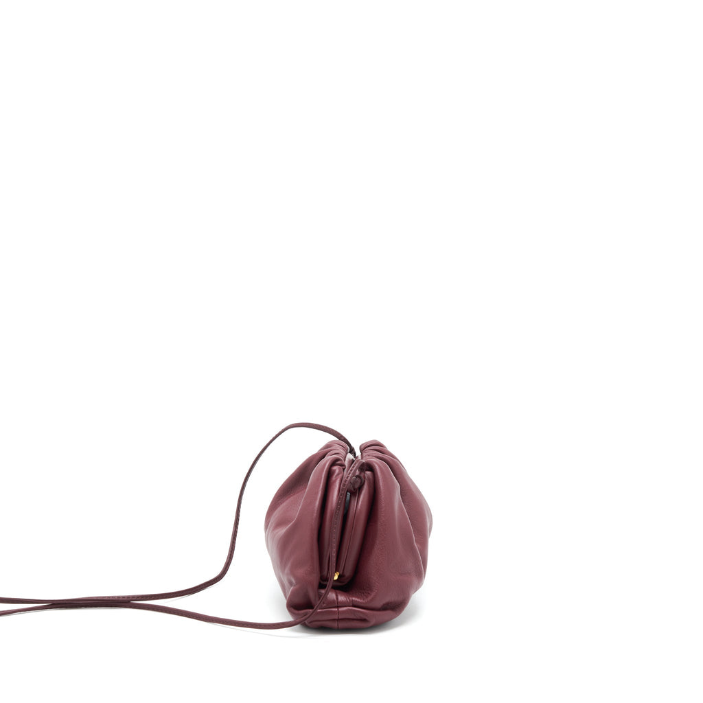BOTTEGA VENETA THE MINI POUCH DARK RED