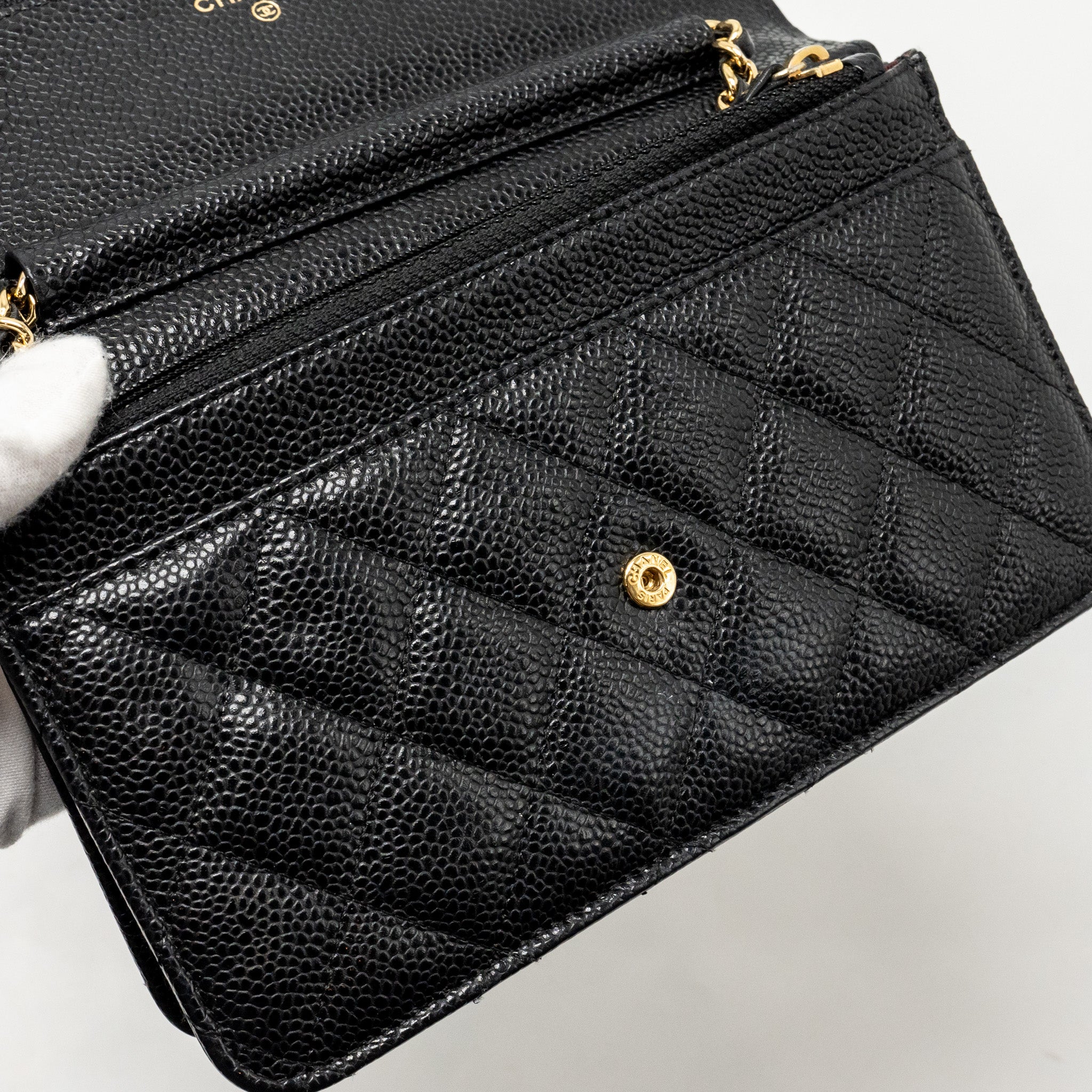 CHANEL CLASSIC WALLET ON CHAIN CAVIAR BLACK GHW